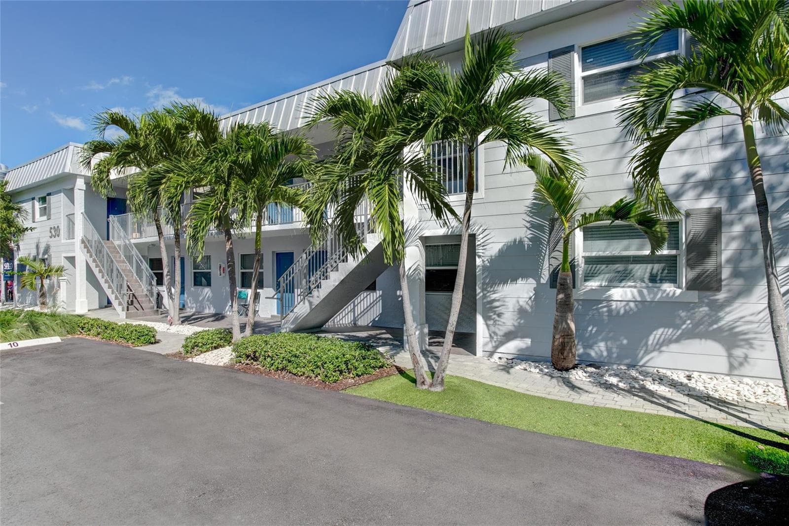 530 S Federal Highway # 9, Fort Lauderdale, FL 33301 photo 2