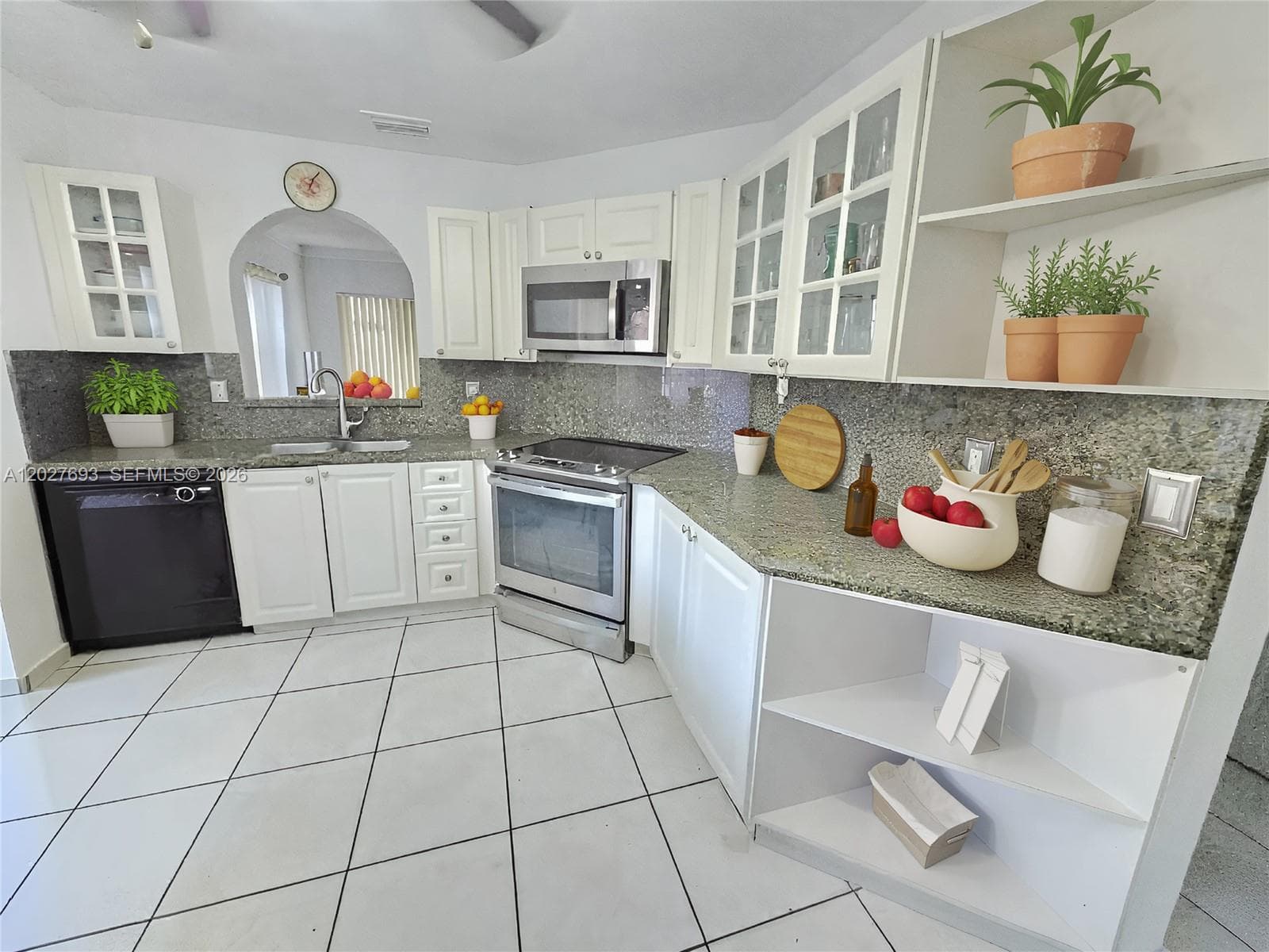 7255 NW 173rd Dr # 8, Hialeah FL 33015 photo 3
