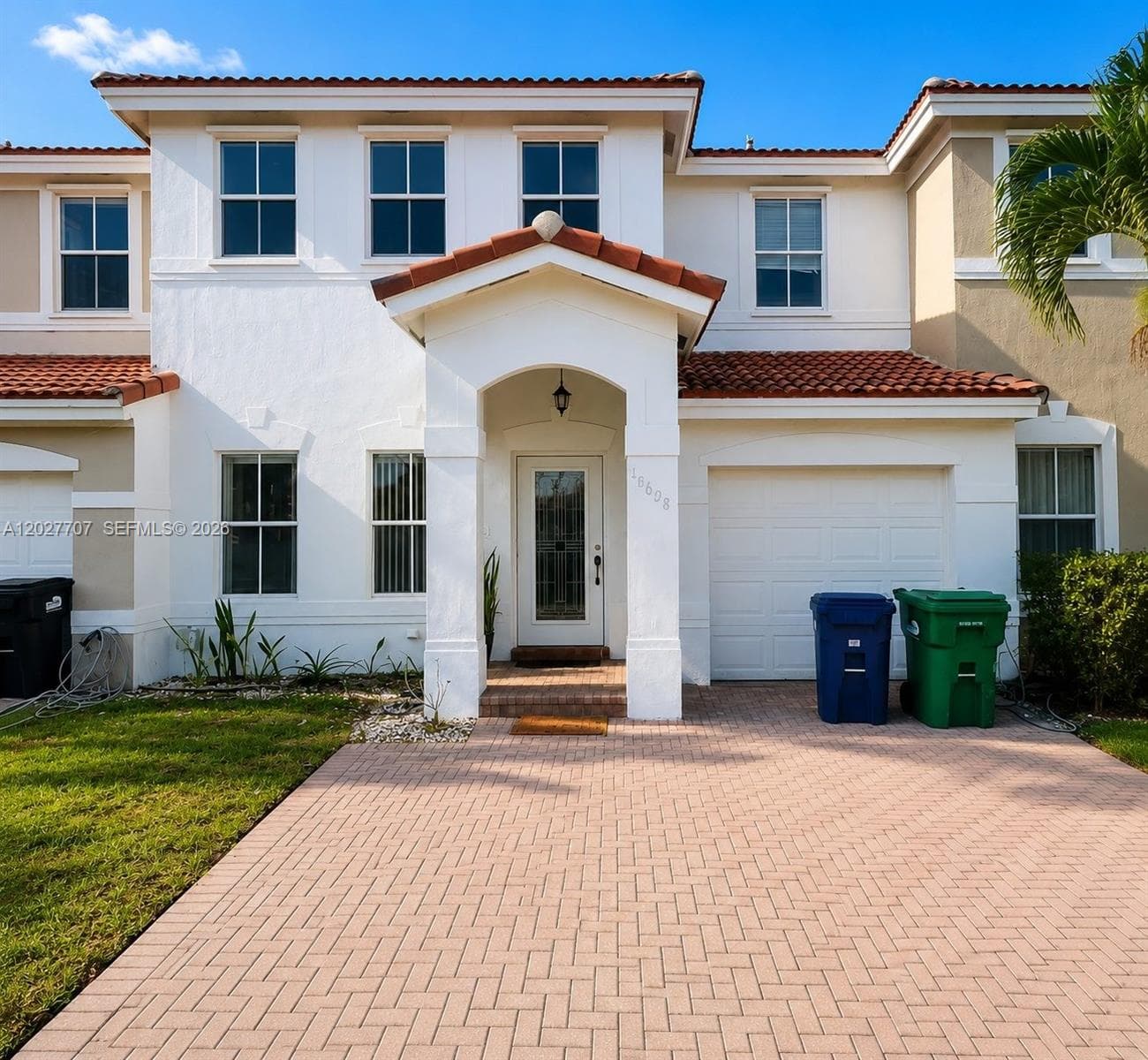 16628 SW 47th Ter, Miami FL 33185 photo 2