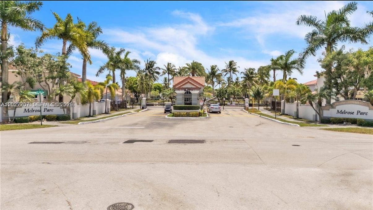 16628 SW 47th Ter, Miami FL 33185 photo 3