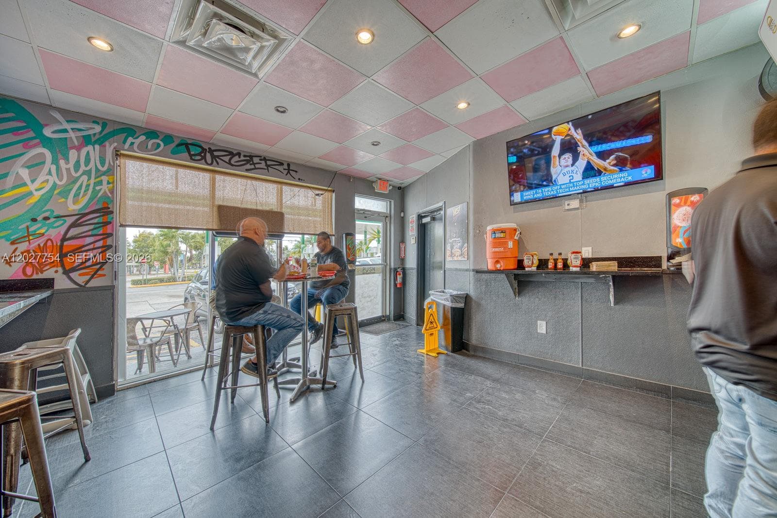 Burger Joint For Sale In Hialeah Gardens, Hialeah FL 33018 photo 4