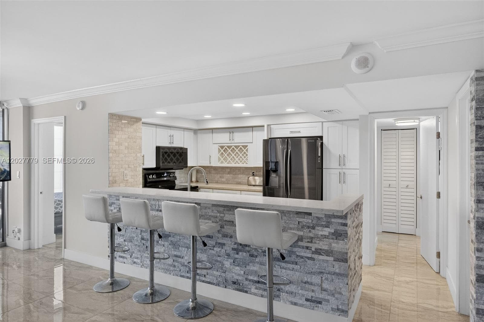 2655 Collins Ave # 1407, Miami Beach FL 33140 photo 5