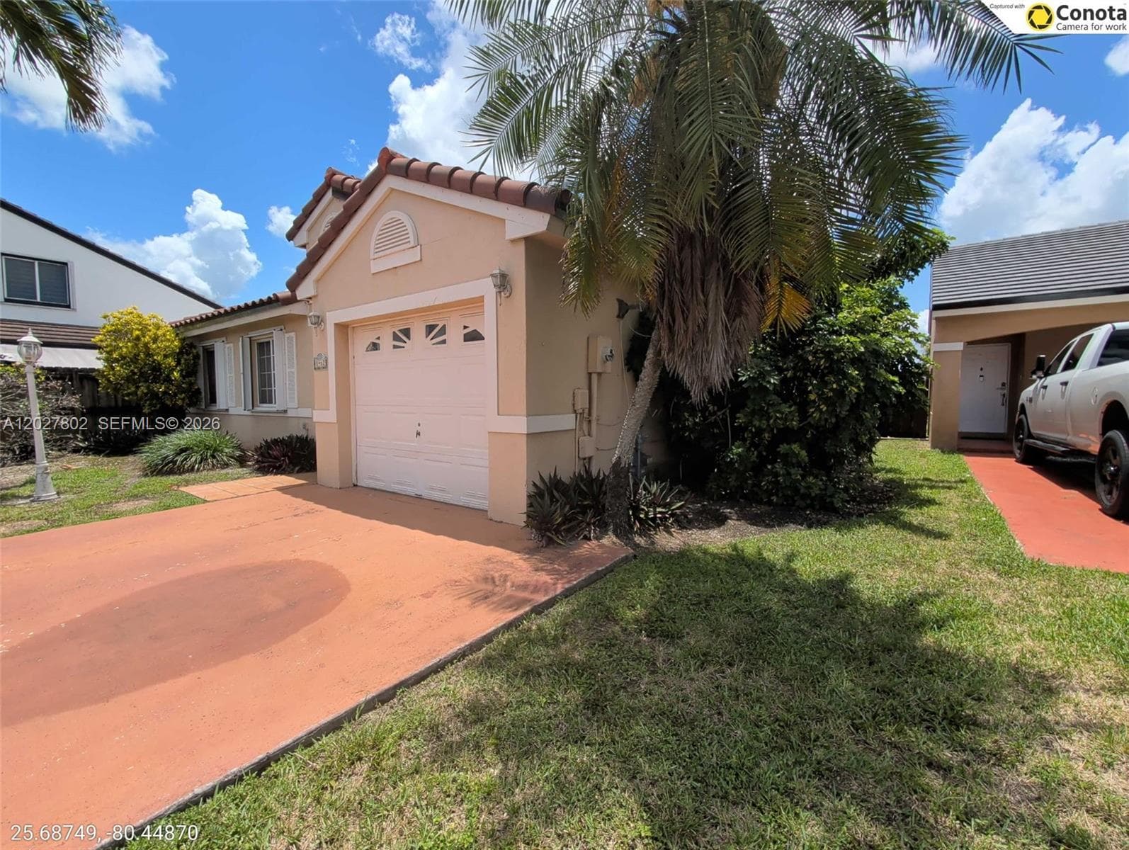 8462 SW 158th Ct, Miami FL 33193 photo 4