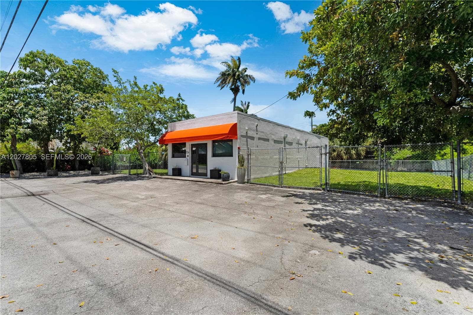 126 NE 1st Ave, Dania Beach FL 33004 photo 4