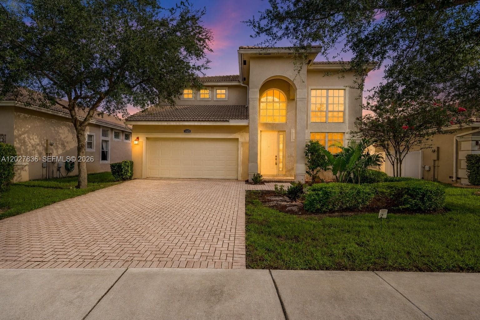 14935 SW 52 Street, Miramar FL 33027 photo 2