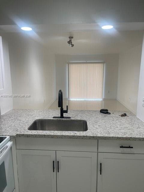 16465 NE 22nd Ave # 110, North Miami Beach FL 33160 photo 2
