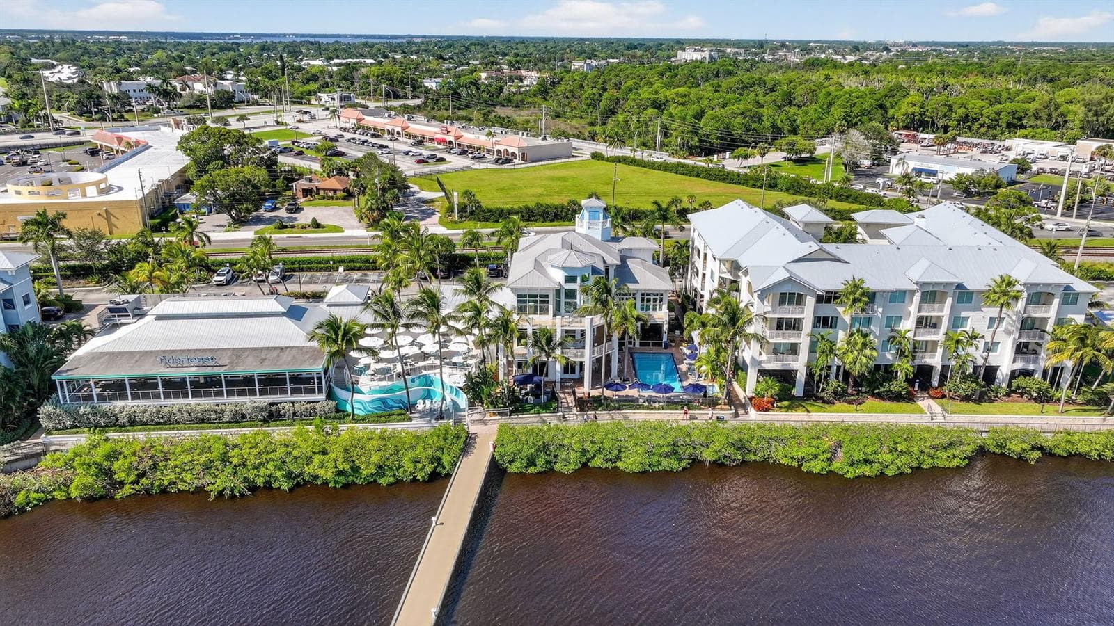 875 NW Flagler Avenue # 302, Stuart FL 34994 photo 2