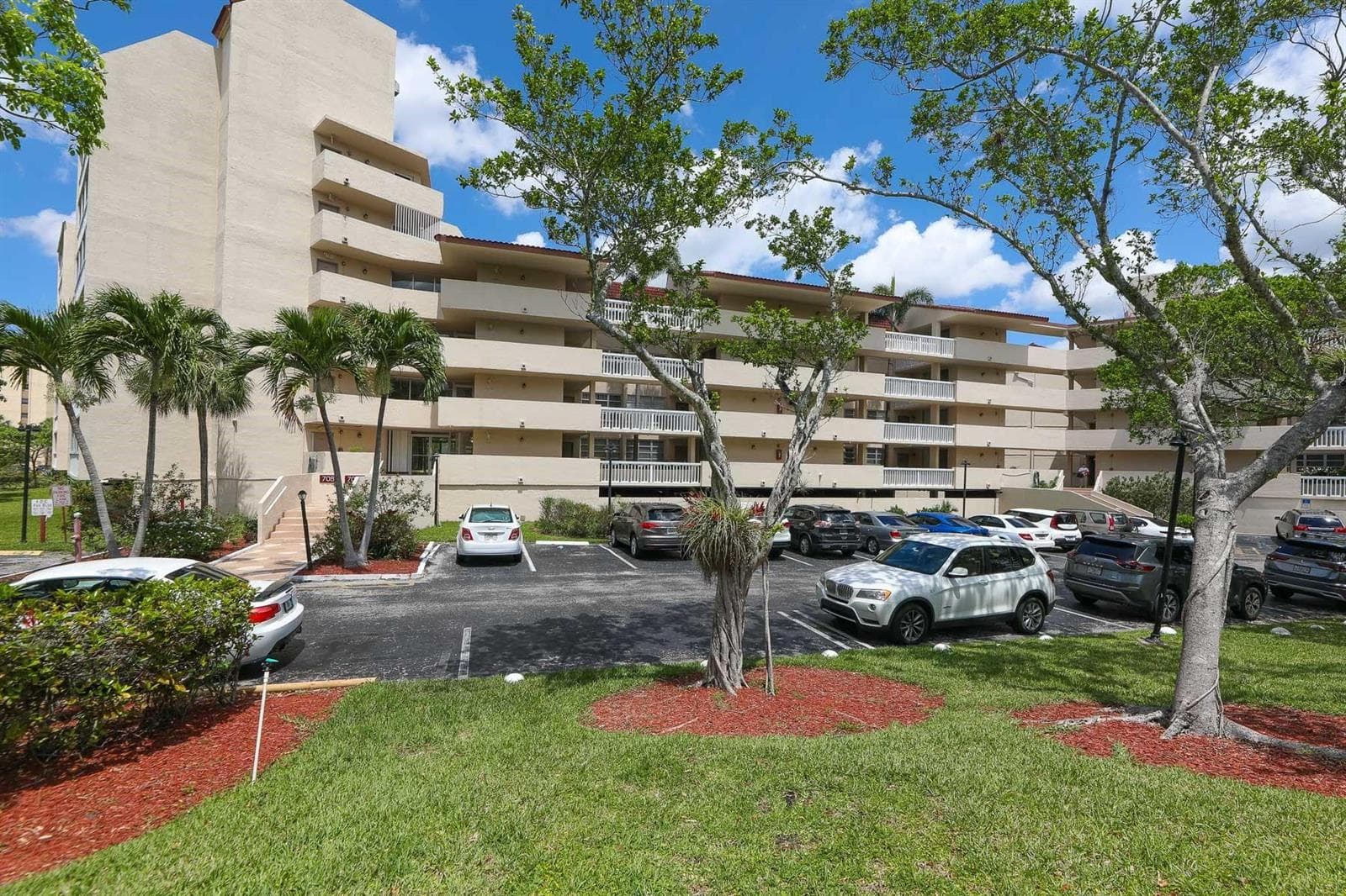 7081 Environ Boulevard # 143, Lauderhill, FL 33319 photo 3