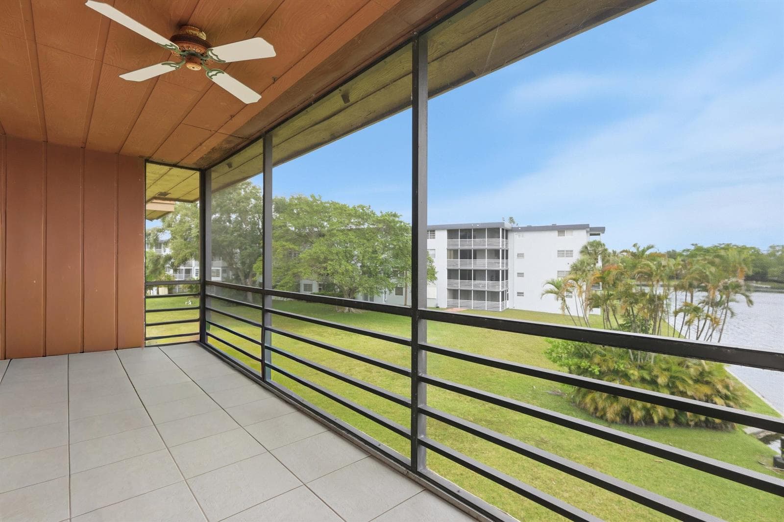 661 NE 195th Street # 310, Miami FL 33179 photo 5