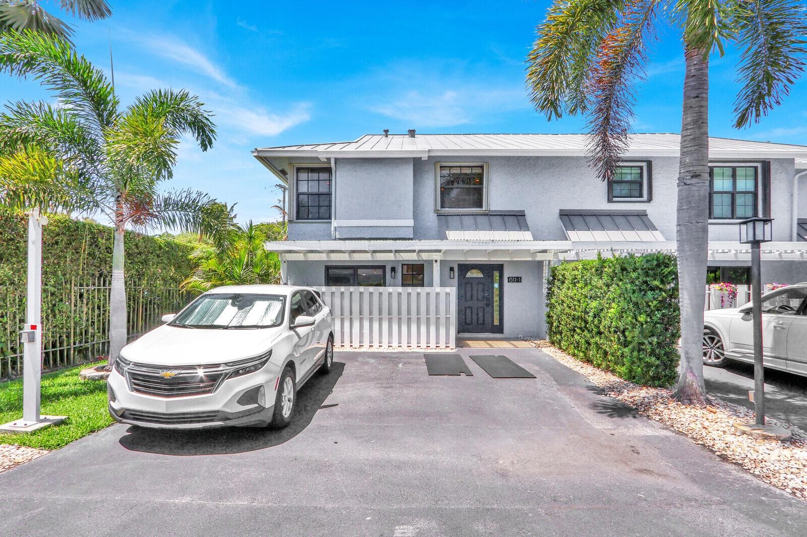 611 NE 12th Terrace # 1, Boynton Beach FL 33435 photo 2