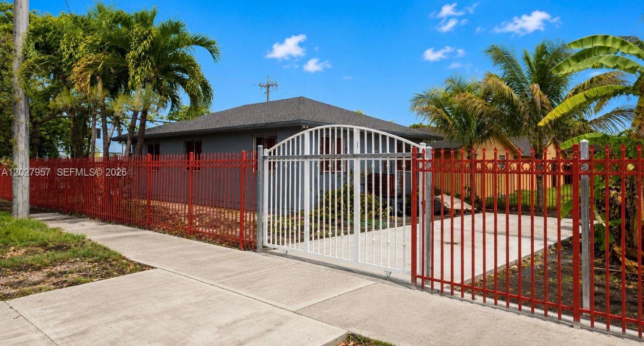 4952 NW 21st Ave # 0, Miami FL 33142 photo 4