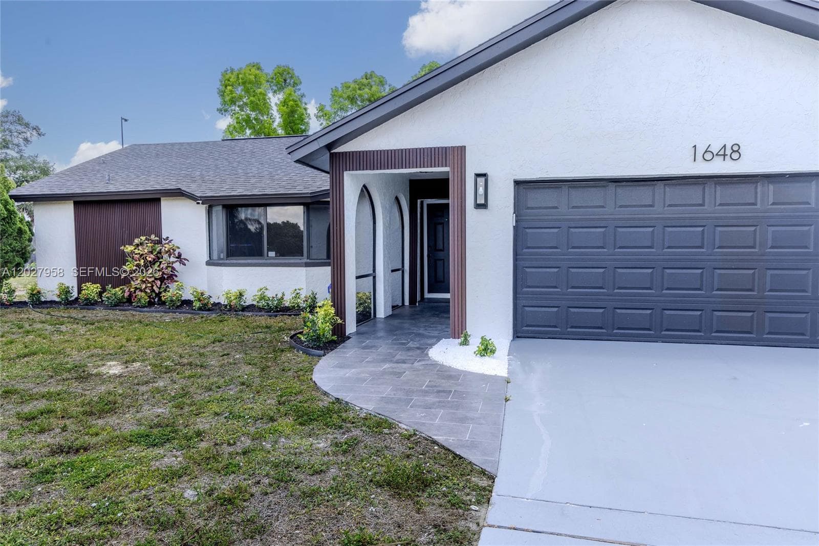 1648 Coral Point Dr, Cape Coral FL 33990 photo 3