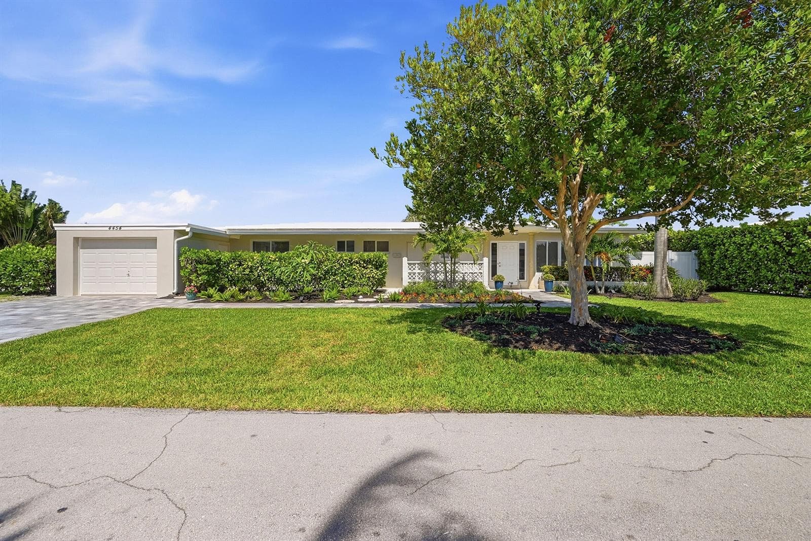 4454 W Tradewinds Avenue W, Lauderdale By The Sea FL 33308 photo 5