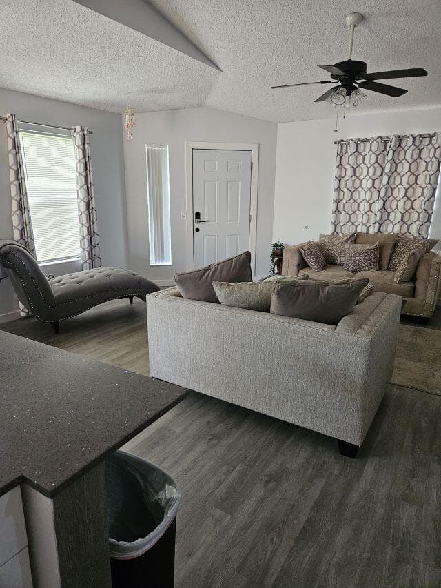 2812 Stoneway Lane Unit B, Fort Pierce FL 34982 photo 4
