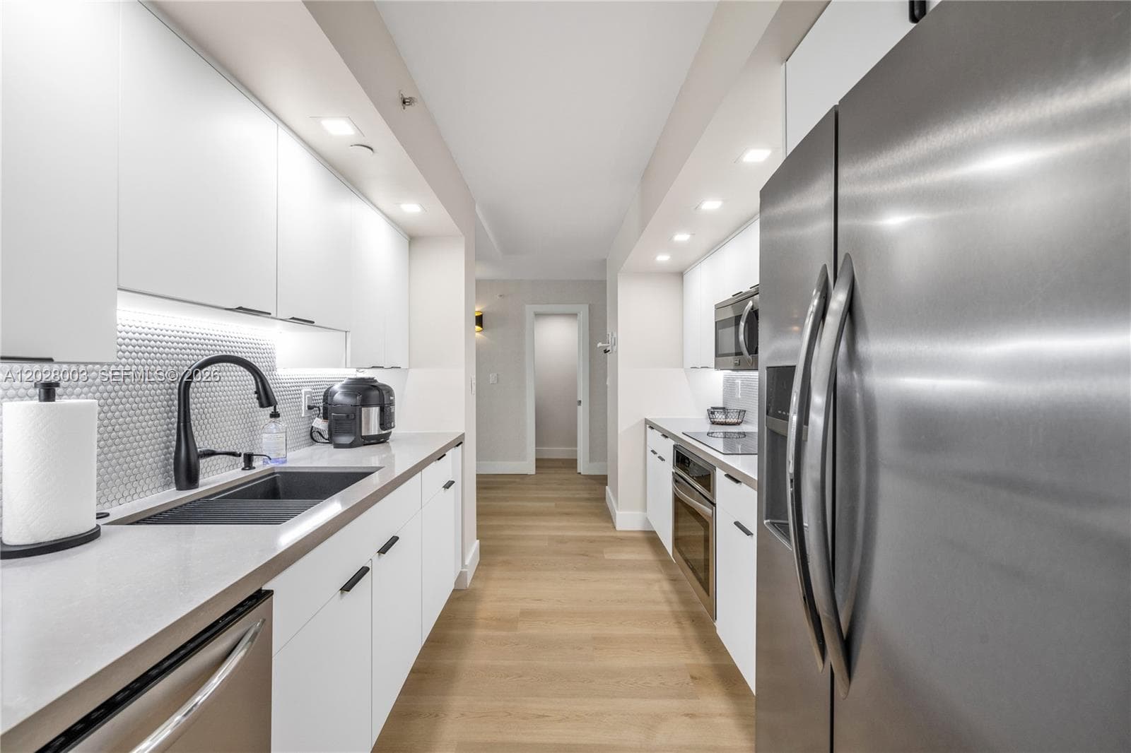 6917 Collins Ave # 1404, Miami Beach FL 33141 photo 4