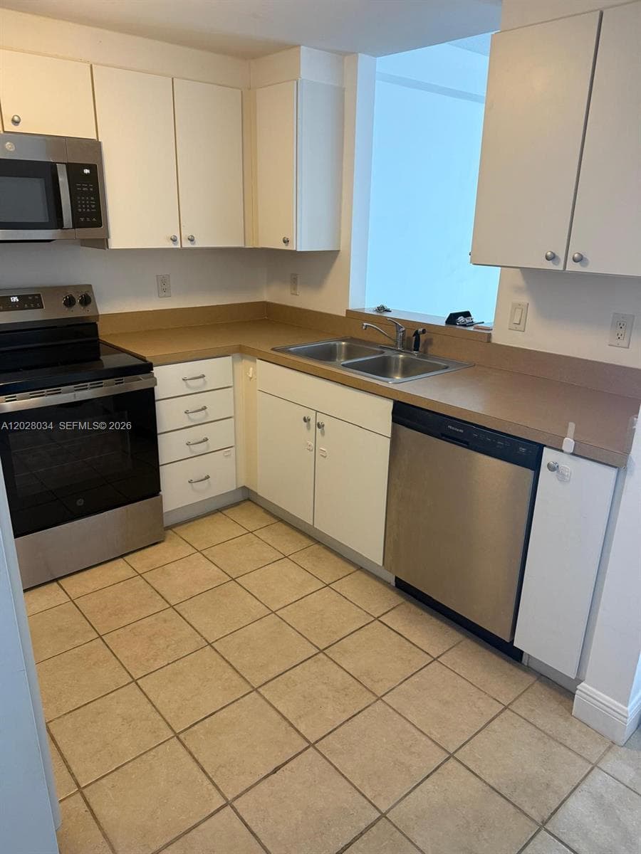 1250 S Miami Ave # 1412, Miami FL 33130 photo 5