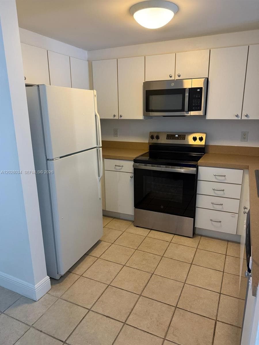 1250 S Miami Ave # 1412, Miami FL 33130 photo 4