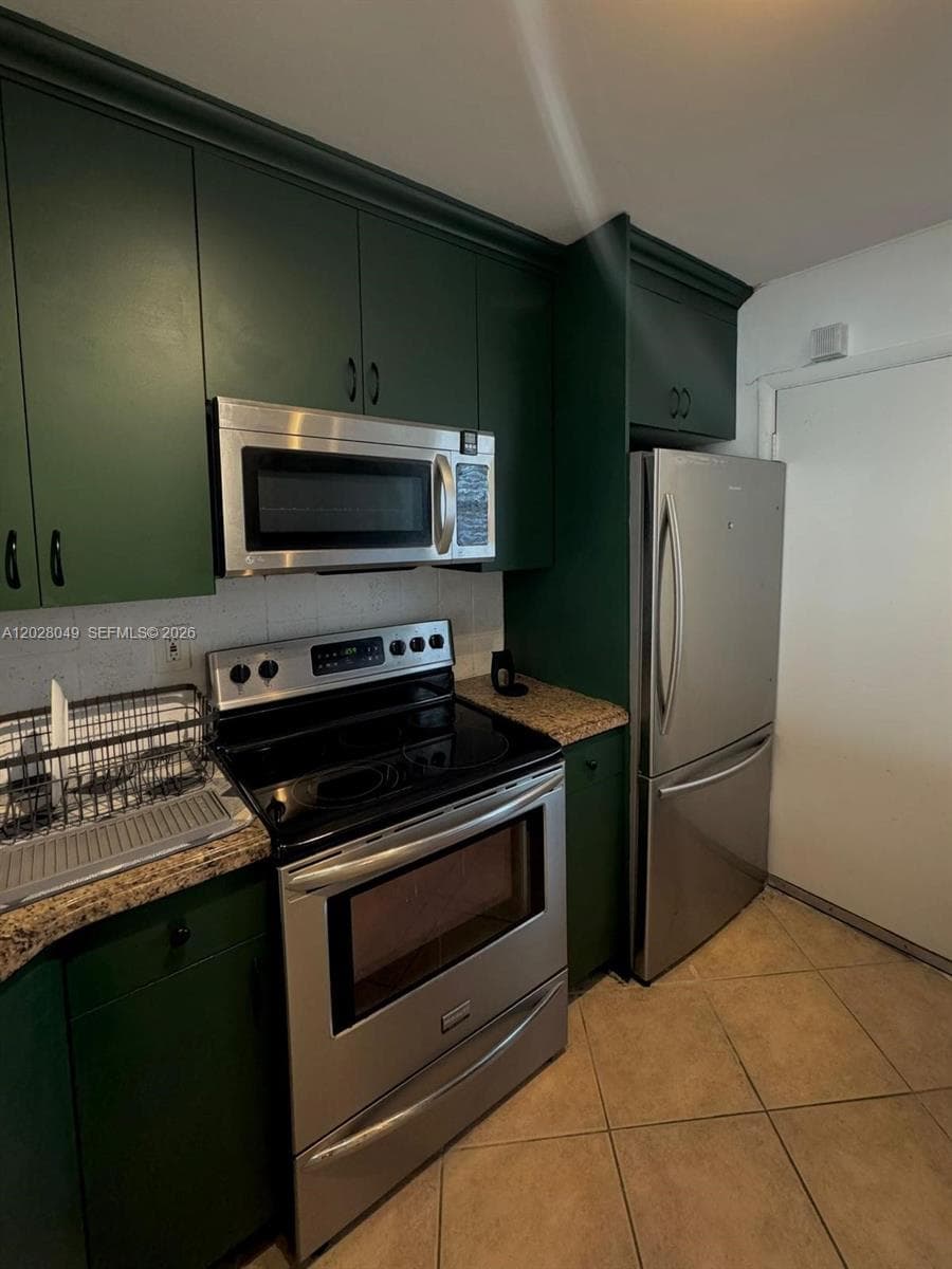 1530 NE 191st St # 241, Miami FL 33179 photo 5