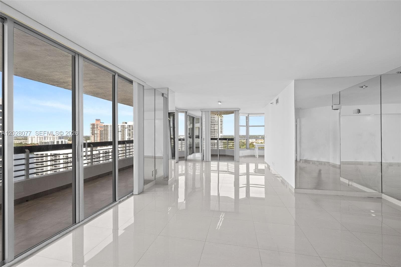 19195 NE 36th Ct # 2705, Aventura FL 33180 photo 5