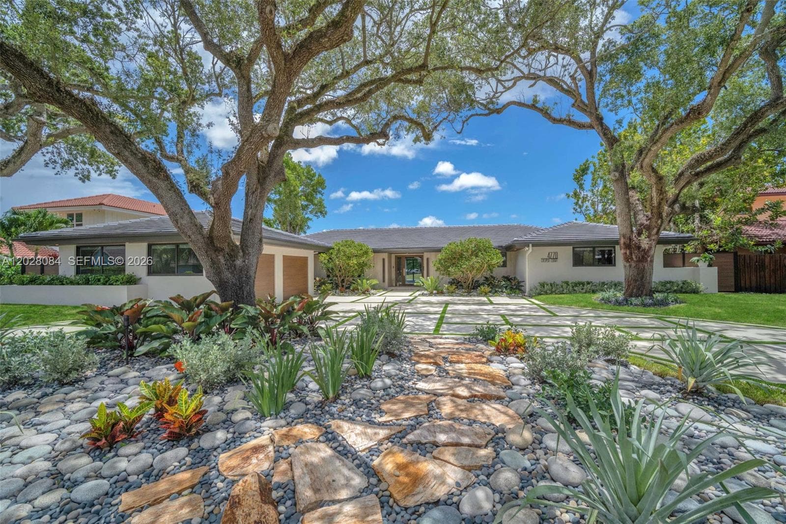 4220 Casper Ct, Hollywood FL 33021 photo 3