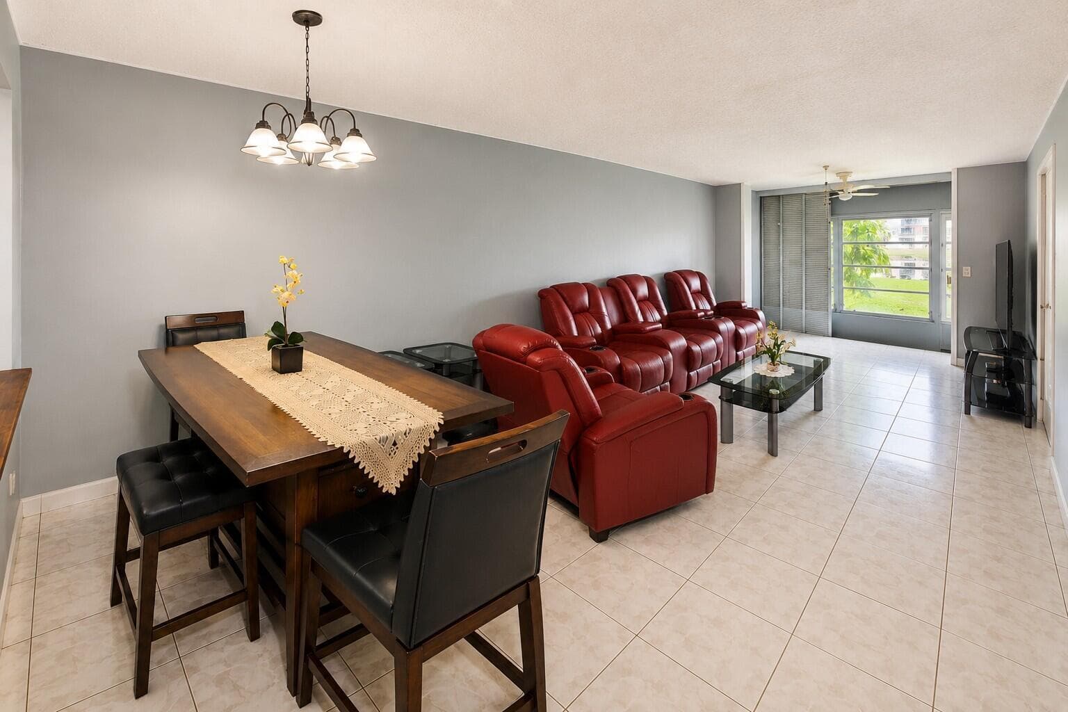 2750 W Sunrise Lakes Drive W # 112, Sunrise FL 33322 photo 4