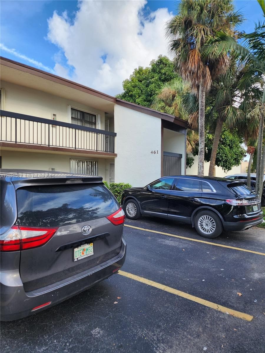 461 NW 107 Ave # 102, Miami, FL 33172 photo 5