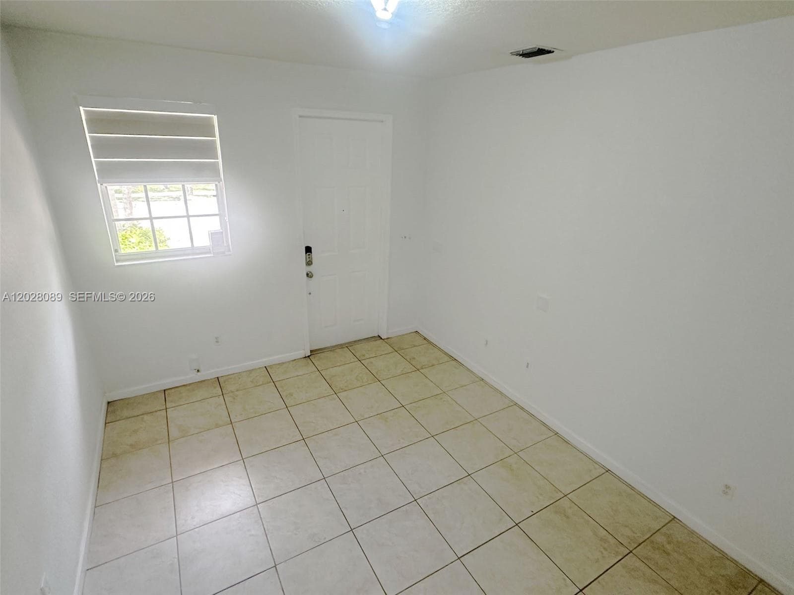 662 NE 21st Ter, Homestead FL 33033 photo 5