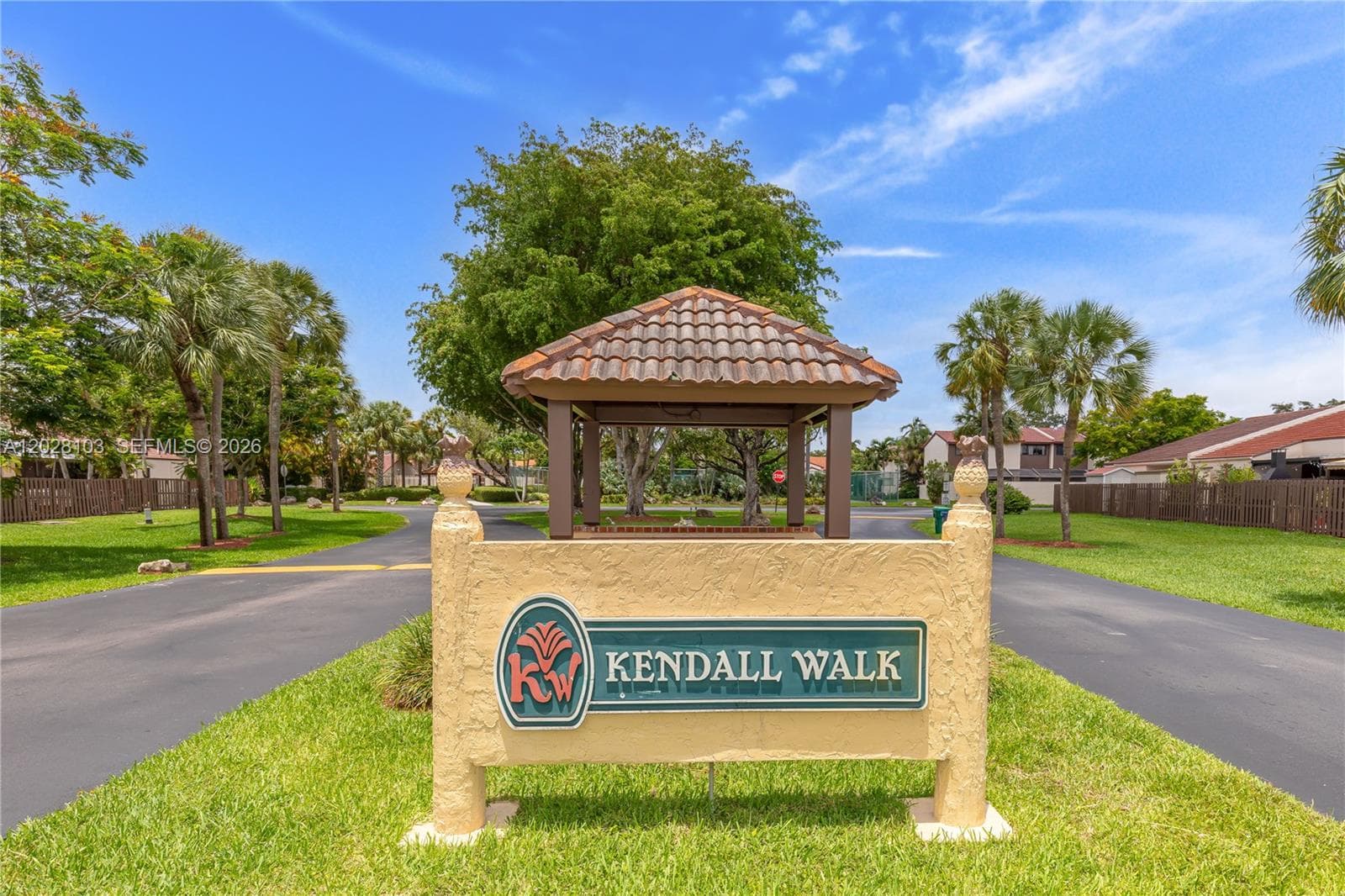 9055 SW 149th Pl, Miami FL 33196 photo 2