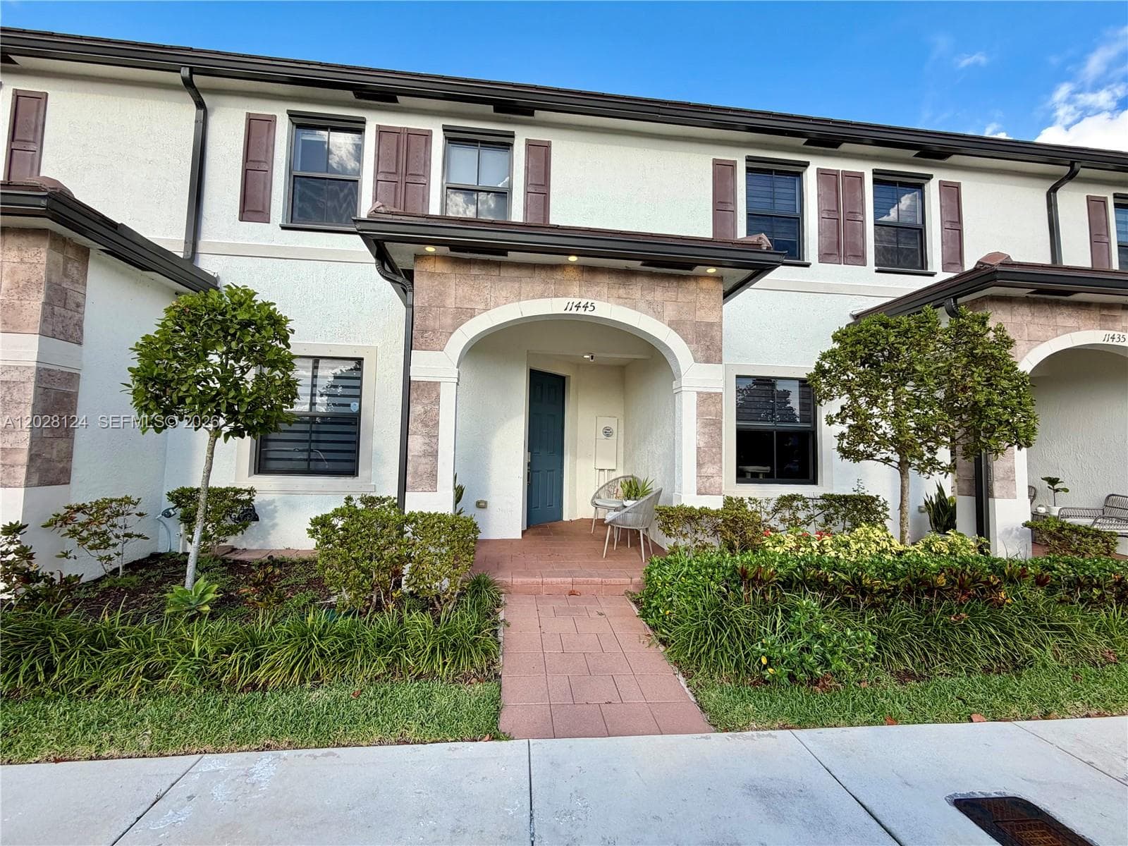 11445 W 33rd Ln, Hialeah, FL 33018 photo 2
