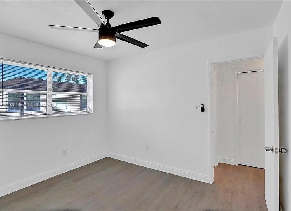 2627 Lincoln St, Hollywood FL 33020 photo 5