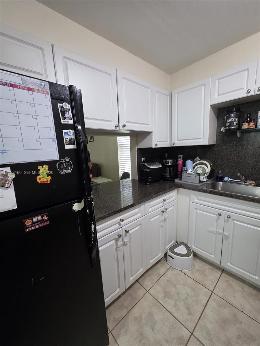 450 Commodore Dr # 108, Plantation FL 33325 photo 4