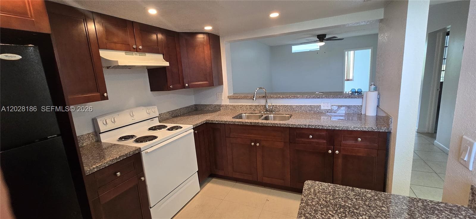 5335 NW 10th Ct # 307, Plantation FL 33313 photo 3