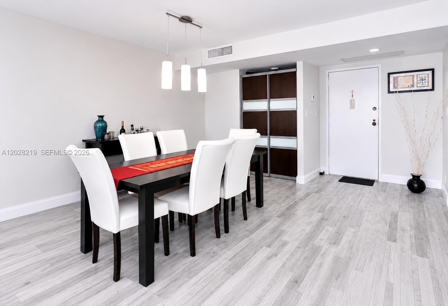 2500 Parkview Dr # 1815, Hallandale Beach FL 33009 photo 4