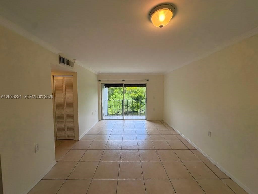 1141 Lake Victoria Dr # F, Palm Beach FL 33411 photo 2