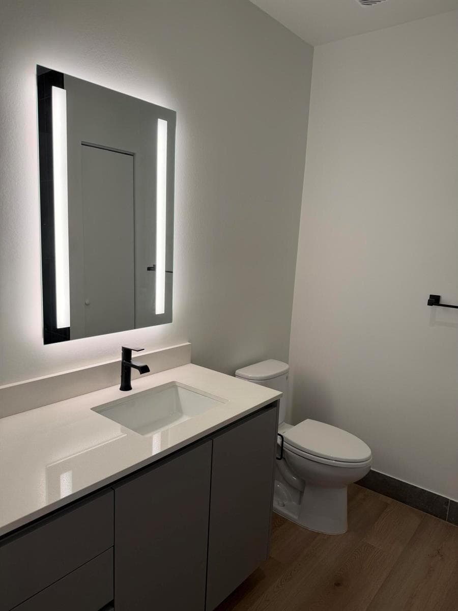 307 SW 5th Street # Ph2811, Fort Lauderdale FL 33315 photo 4