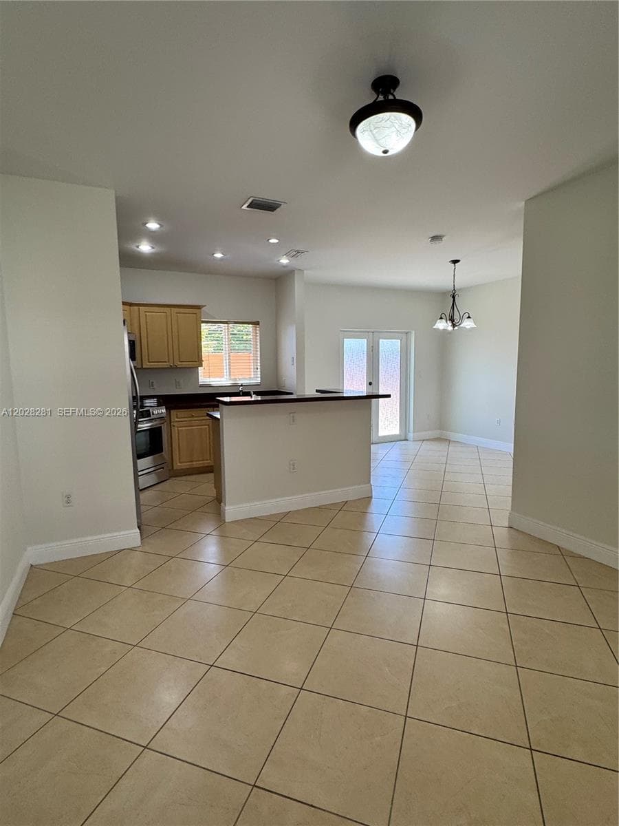 6004 SW 8th St # 2, West Miami FL 33144 photo 2