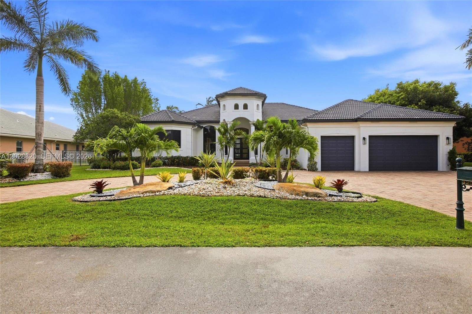 3250 W Stonebrook Cir, Davie FL 33330 photo 3