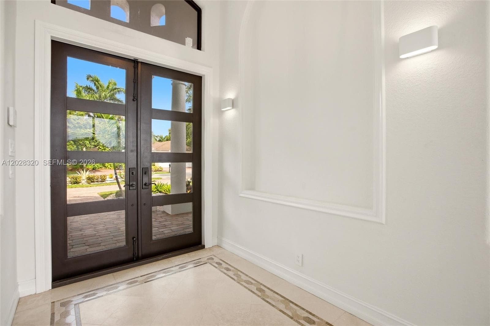 3250 W Stonebrook Cir, Davie FL 33330 photo 5