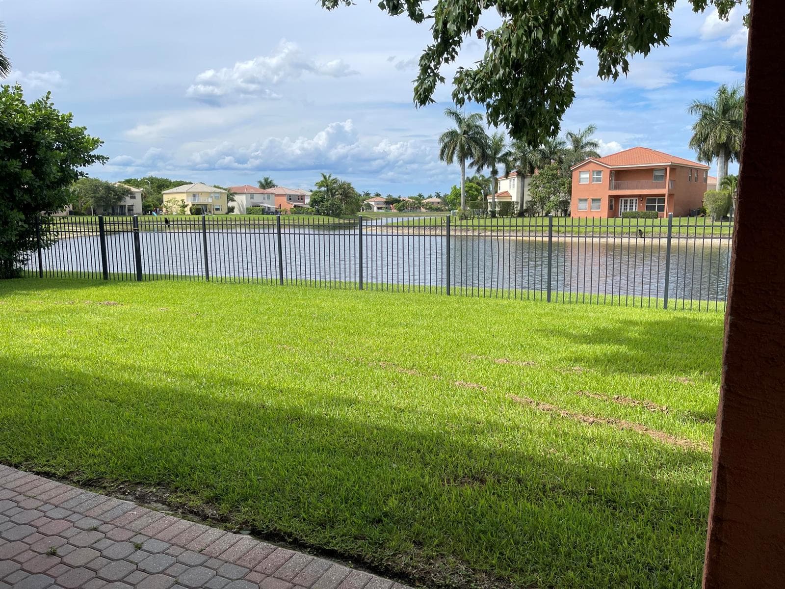 9828 Stover Way, Wellington FL 33414 photo 3