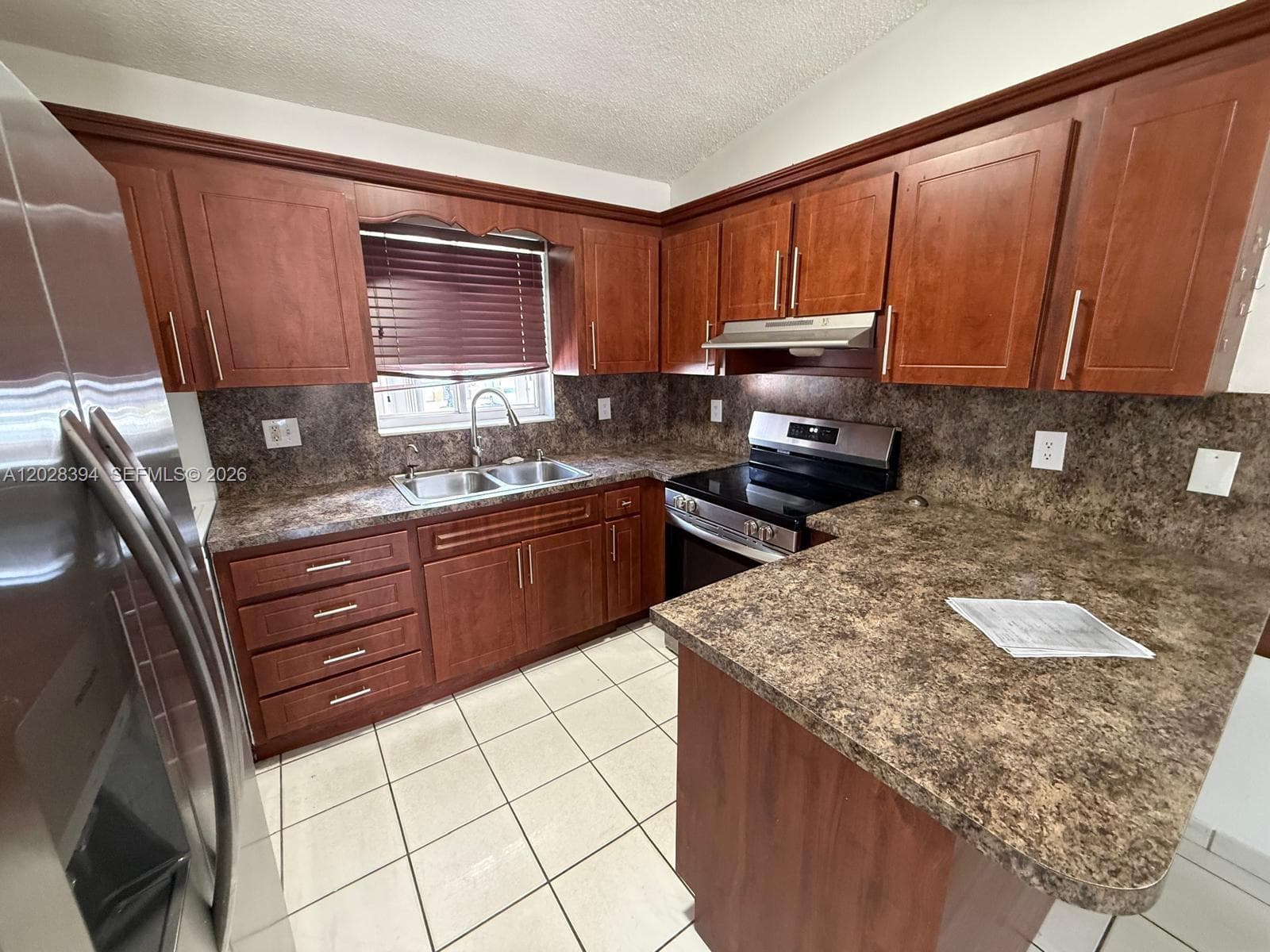 2212 W 74th St # 28, Hialeah FL 33016 photo 2