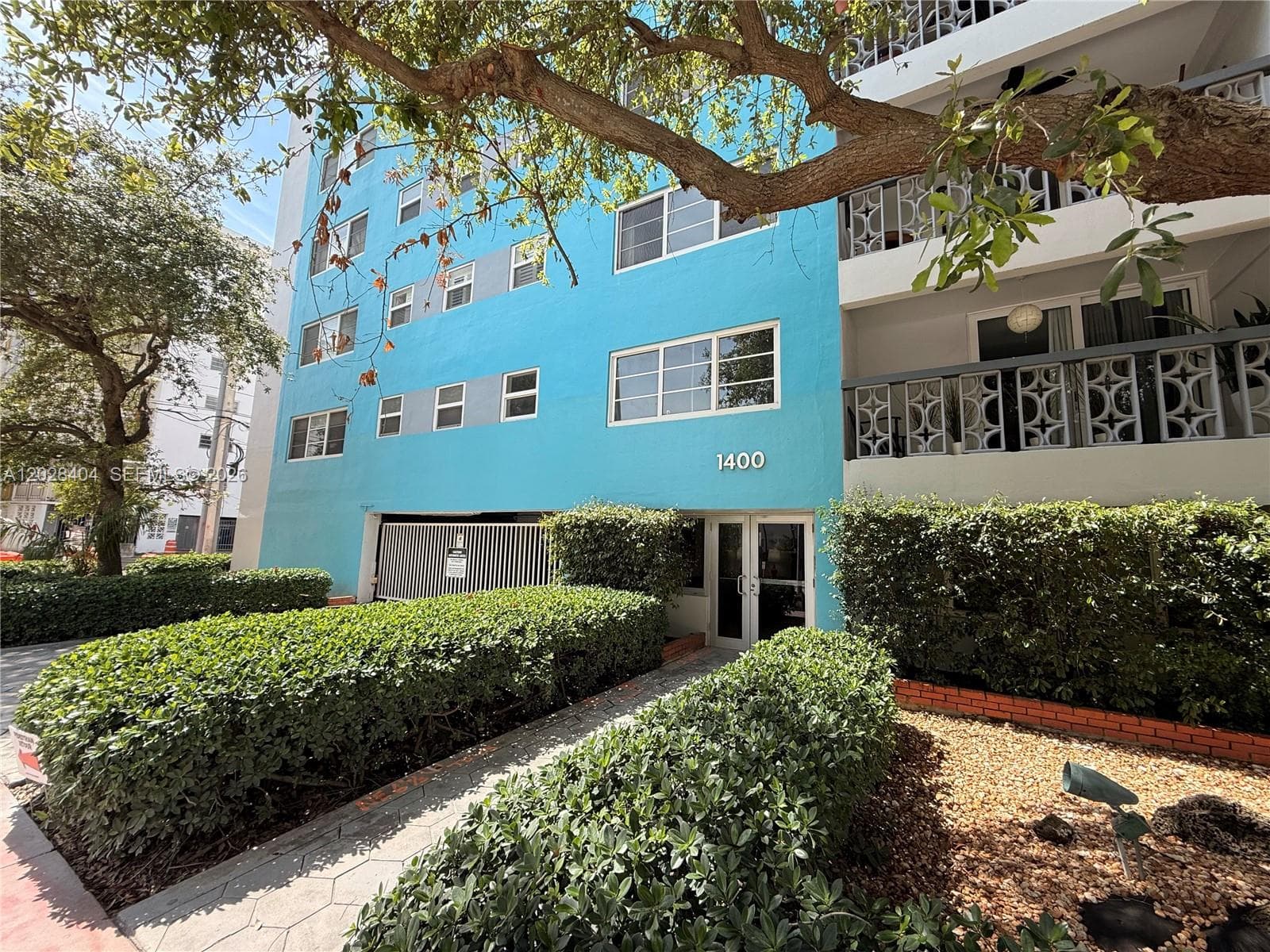 1400 Lincoln Rd # 301, Miami Beach FL 33139 photo 2