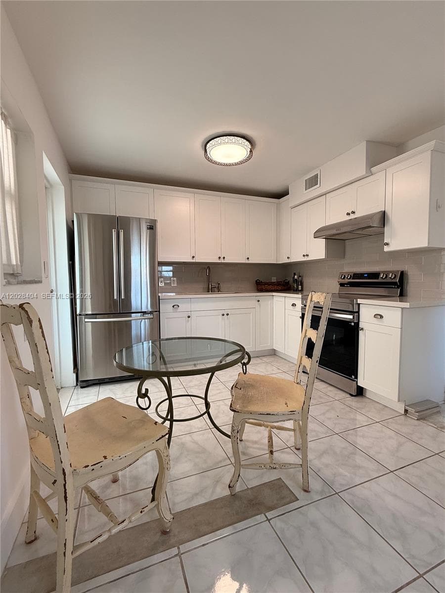 1400 Lincoln Rd # 301, Miami Beach FL 33139 photo 5