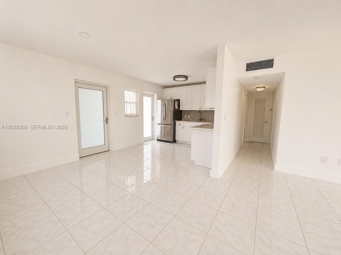 1400 Lincoln Rd # 301, Miami Beach FL 33139 photo 4