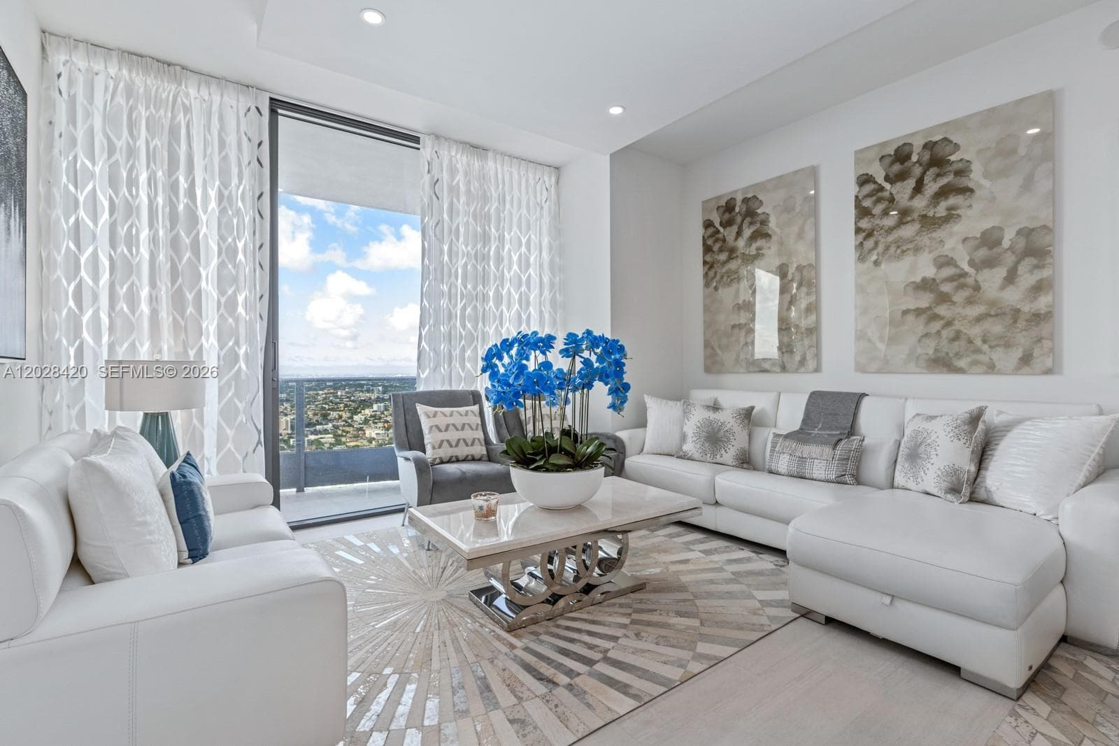 1000 Brickell Plz # PH6006, Miami, FL 33131 photo 2