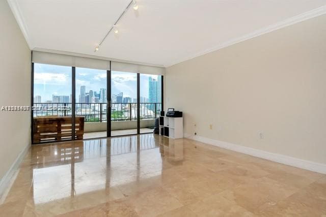 555 NE 15th St # 16H, Miami FL 33132 photo 2