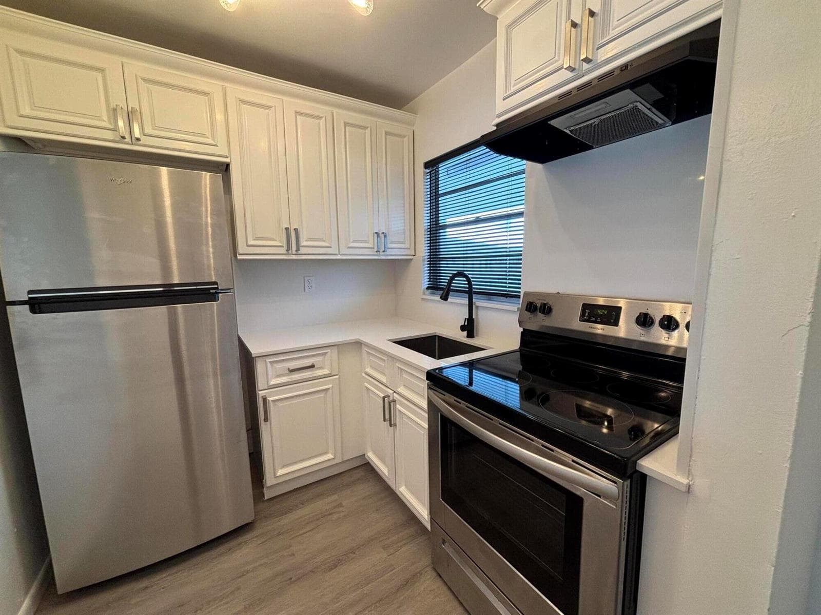 1112 Lake Terrace # 207, Boynton Beach FL 33426 photo 4