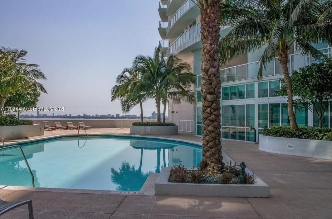 1900 N Bayshore Dr # 2415, Miami FL 33132 photo 2