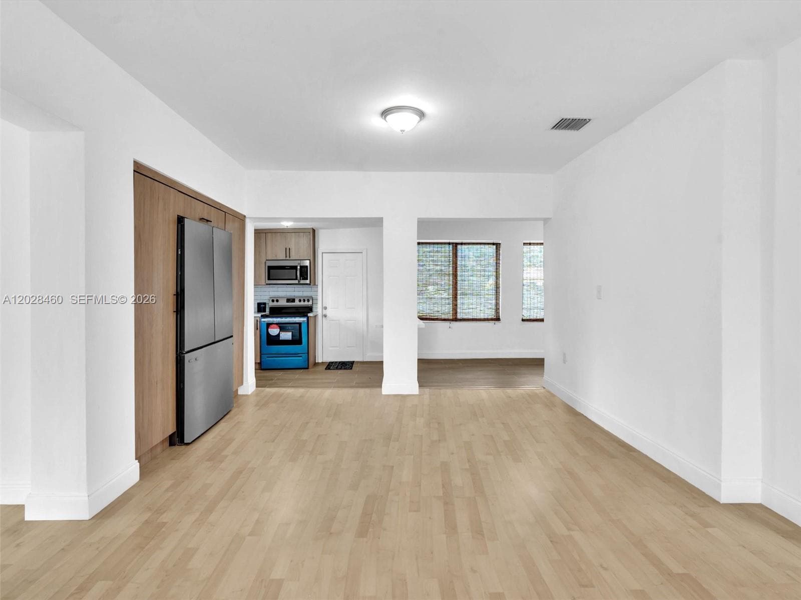1365 NE 130th St, North Miami FL 33161 photo 2
