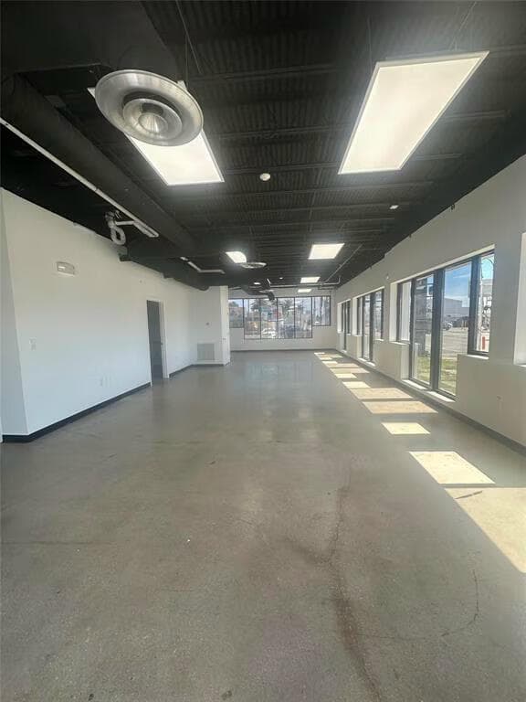 9 N Dixie Highway, Hallandale Beach FL 33009 photo 5