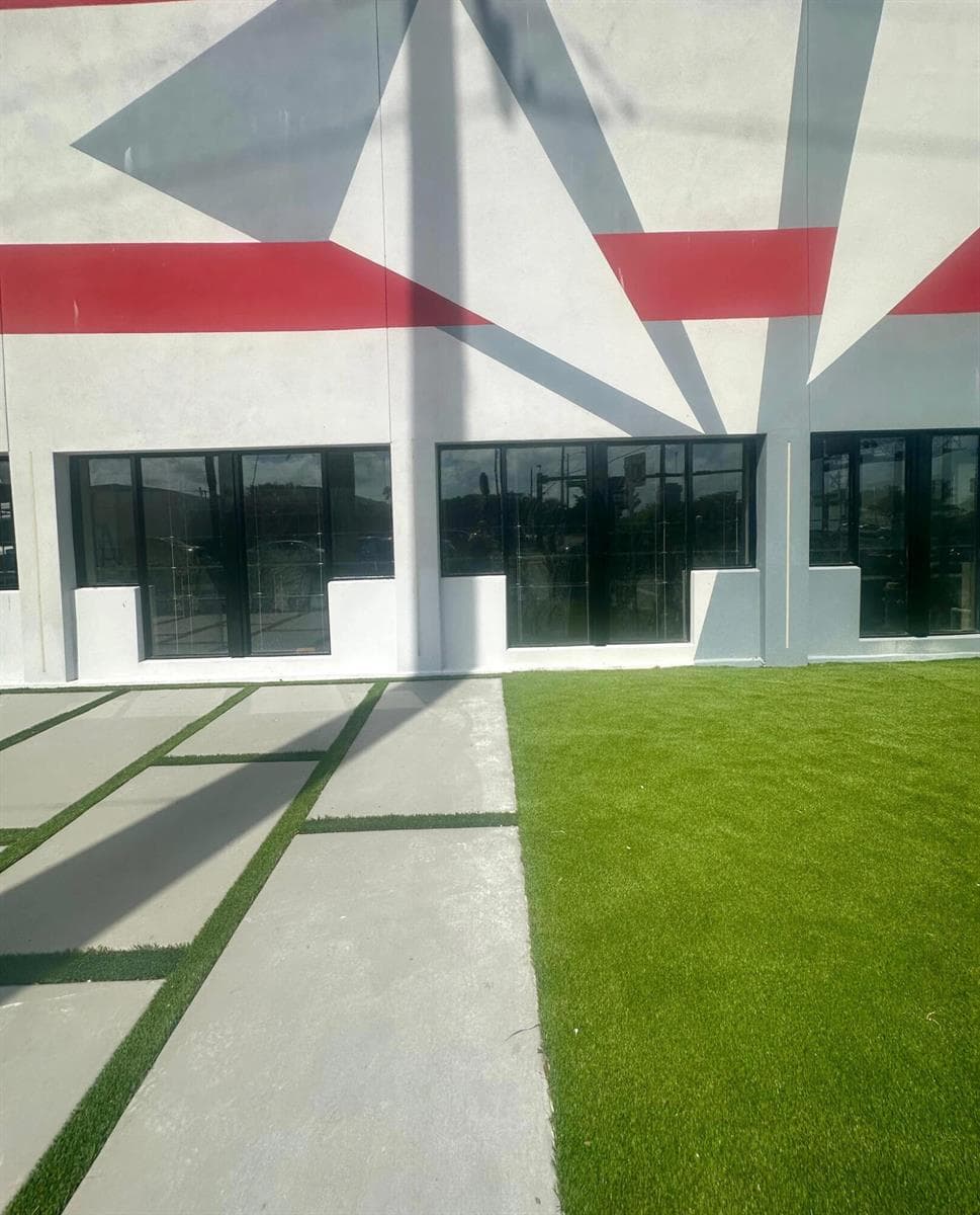 9 N Dixie Highway, Hallandale Beach FL 33009 photo 4